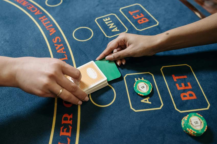 Why Choose F1 Casino Instead of Competitors